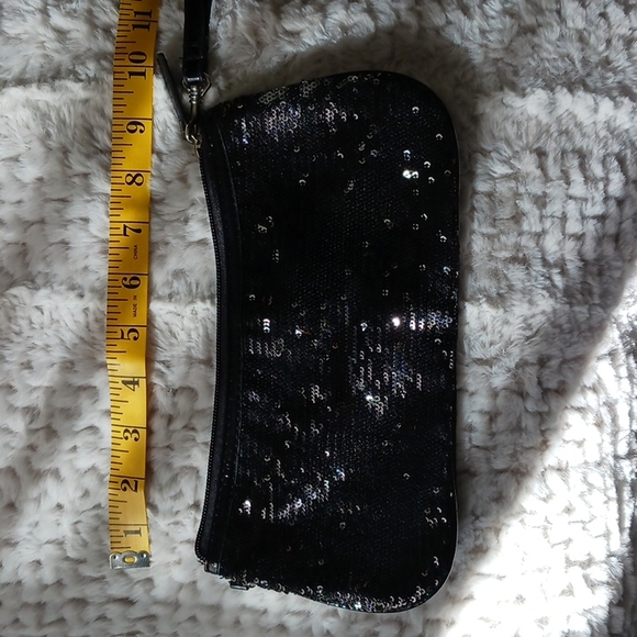 Black sequined wristlet/clutch - Picture 4 of 4
